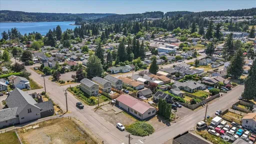3701 W G Street Bremerton WA 98312