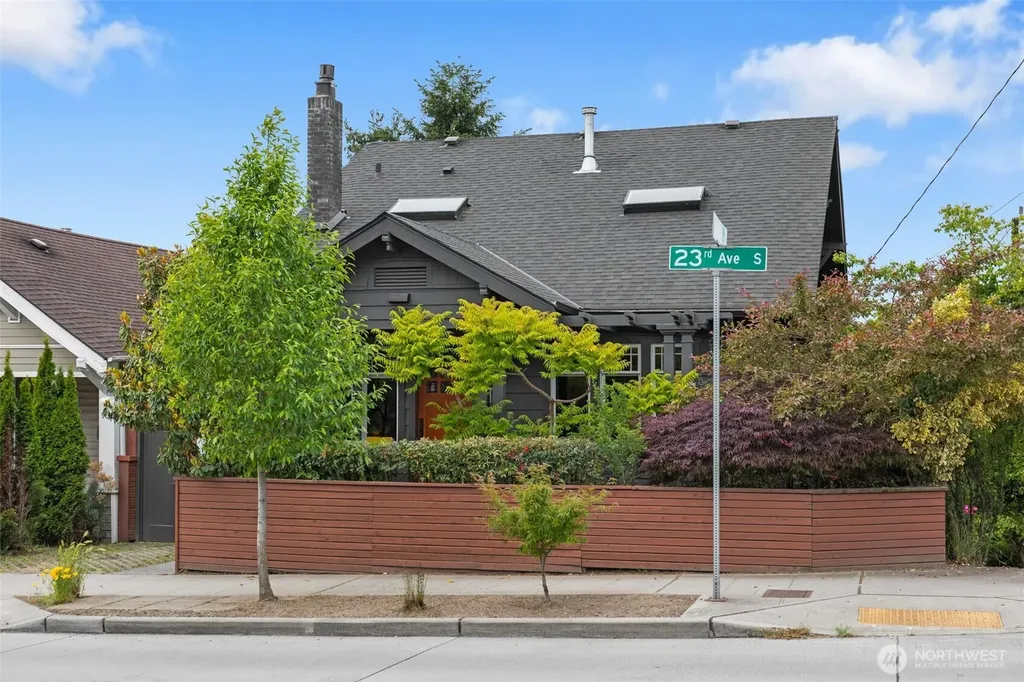 903 23rd Avenue S Seattle WA 98144
