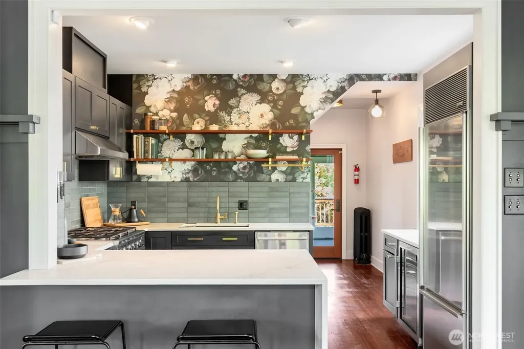 903 23rd Avenue S Seattle WA 98144