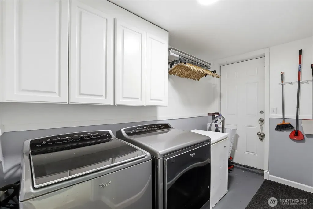 8406 Paine Street SW Lakewood WA 98499