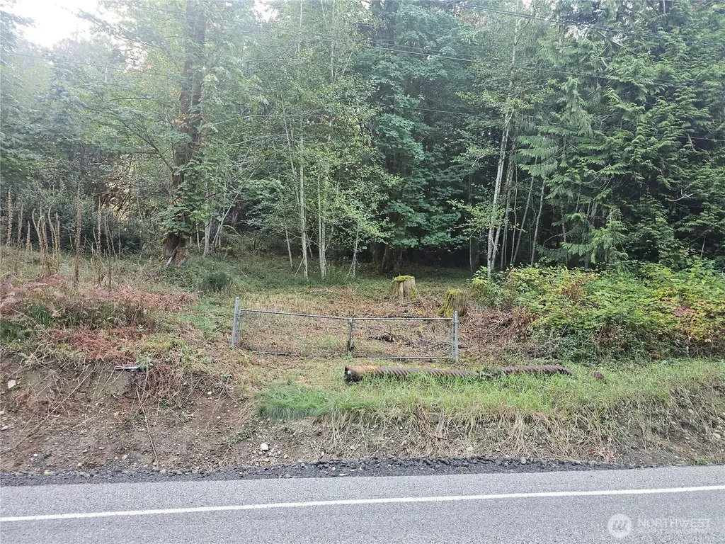 2540 E North Island Drive Shelton WA 98584