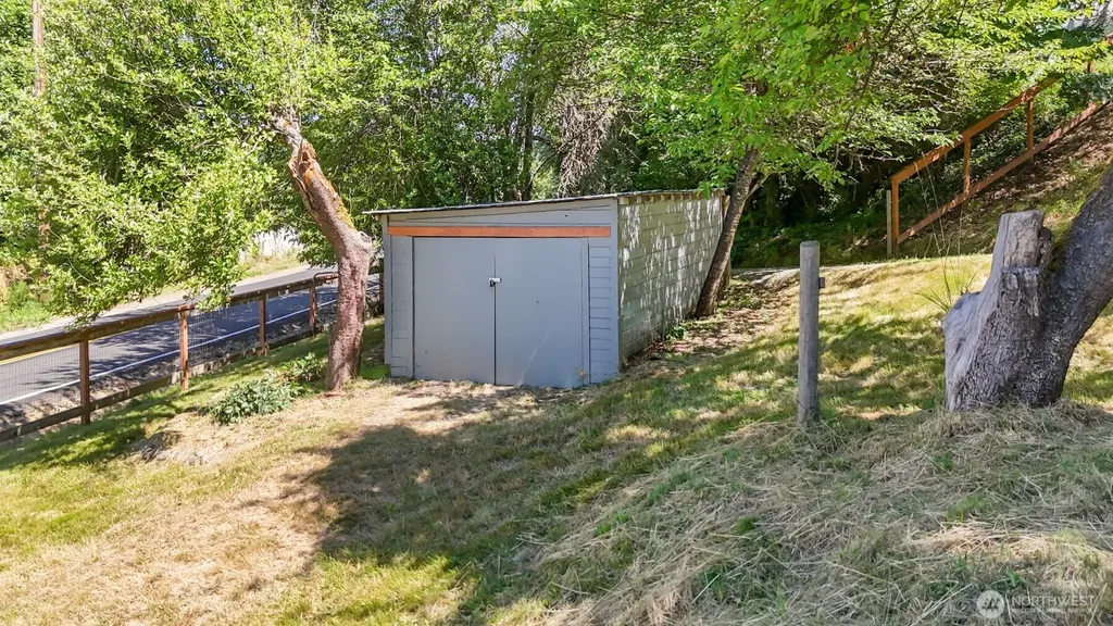 1313 Ferrier Road Winlock WA 98596