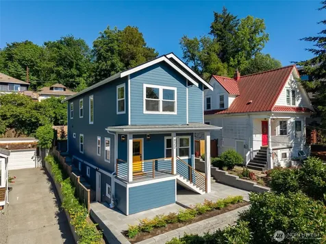 1822 31st Avenue Seattle WA 98122