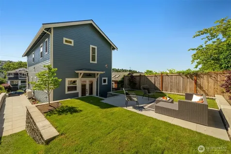 1822 31st Avenue Seattle WA 98122