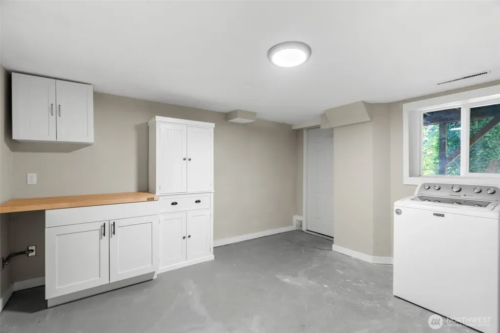 407 Seattle Avenue Port Orchard WA 98366