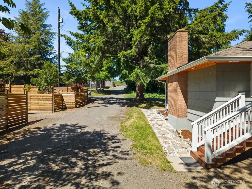 407 Seattle Avenue Port Orchard WA 98366