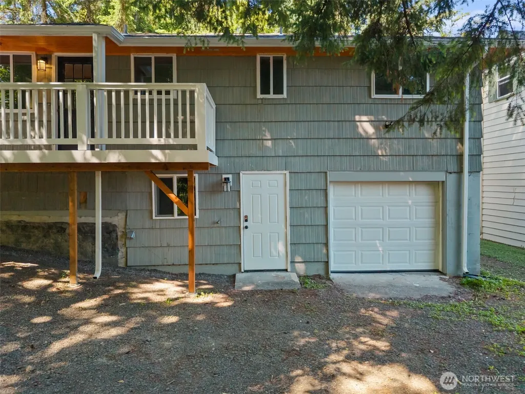 407 Seattle Avenue Port Orchard WA 98366