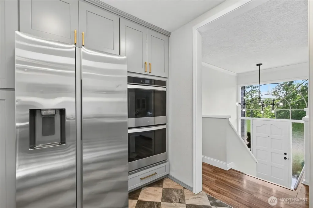 2678 Maplewood Drive Longview WA 98632