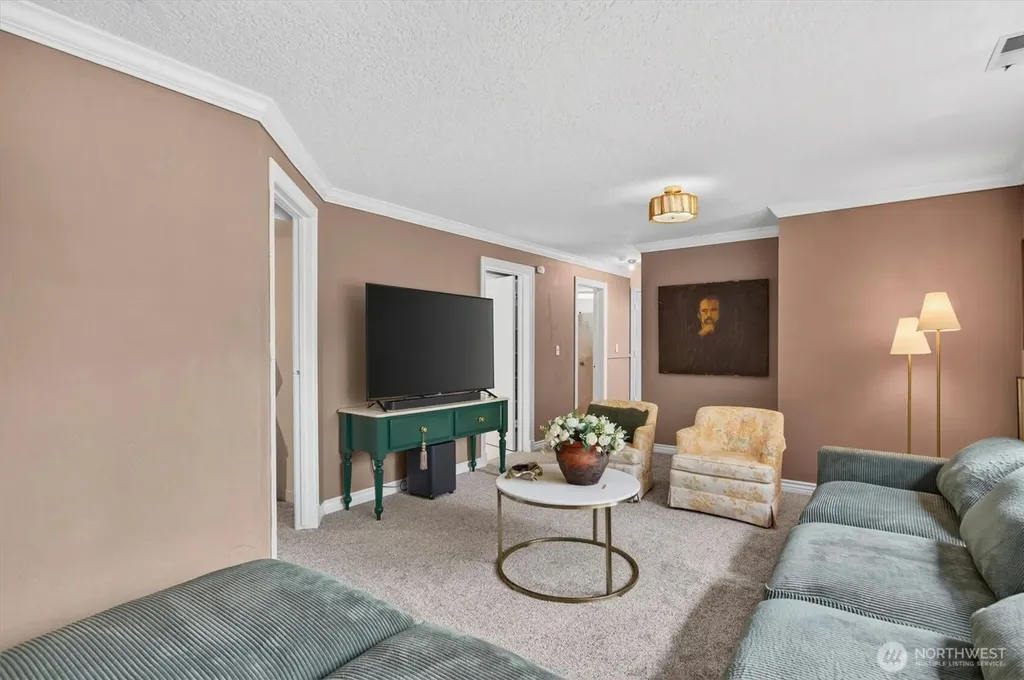 2678 Maplewood Drive Longview WA 98632