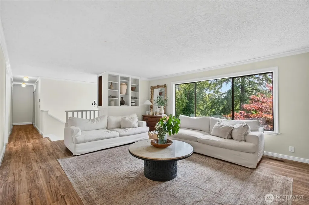 2678 Maplewood Drive Longview WA 98632