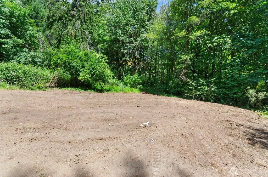 1561 W Cloquallum Road Shelton WA 98584