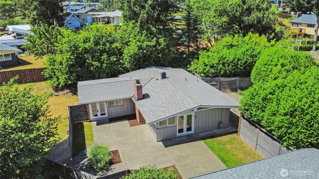 7801 Leschi Road SW Lakewood WA 98498