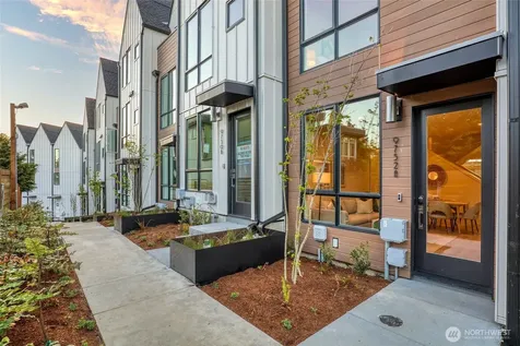 9744 Holman Road NW Seattle WA 98117