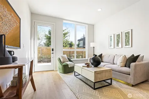 9744 Holman Road NW Seattle WA 98117