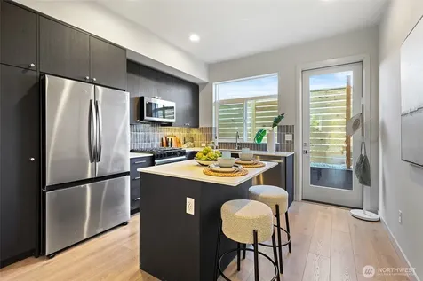 9744 Holman Road NW Seattle WA 98117