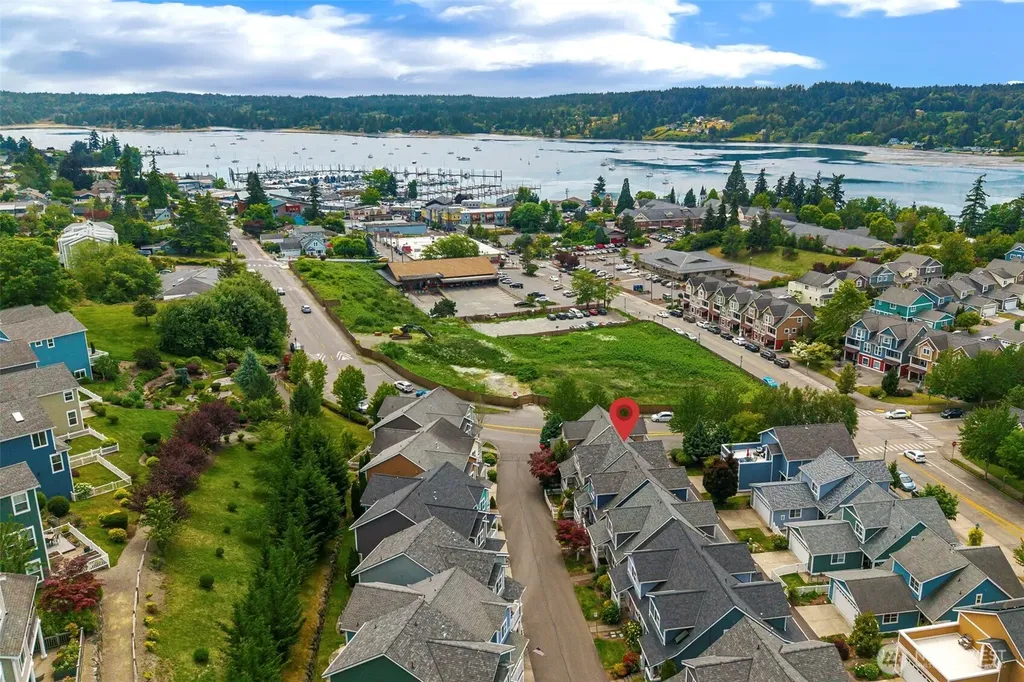 19421 Scoter Lane NE Poulsbo WA 98370