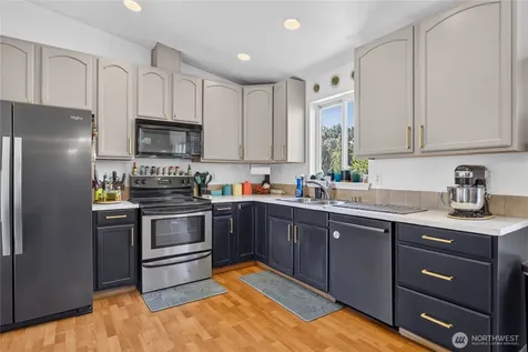 8407 12th Street NE Lake Stevens WA 98258