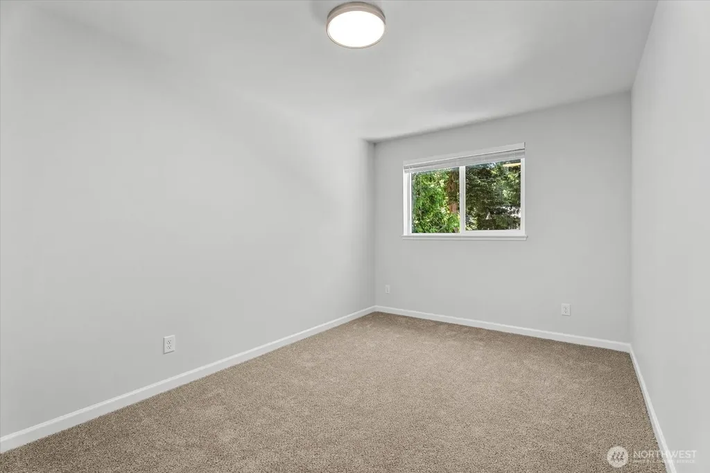 27526 43rd Avenue S Auburn WA 98001