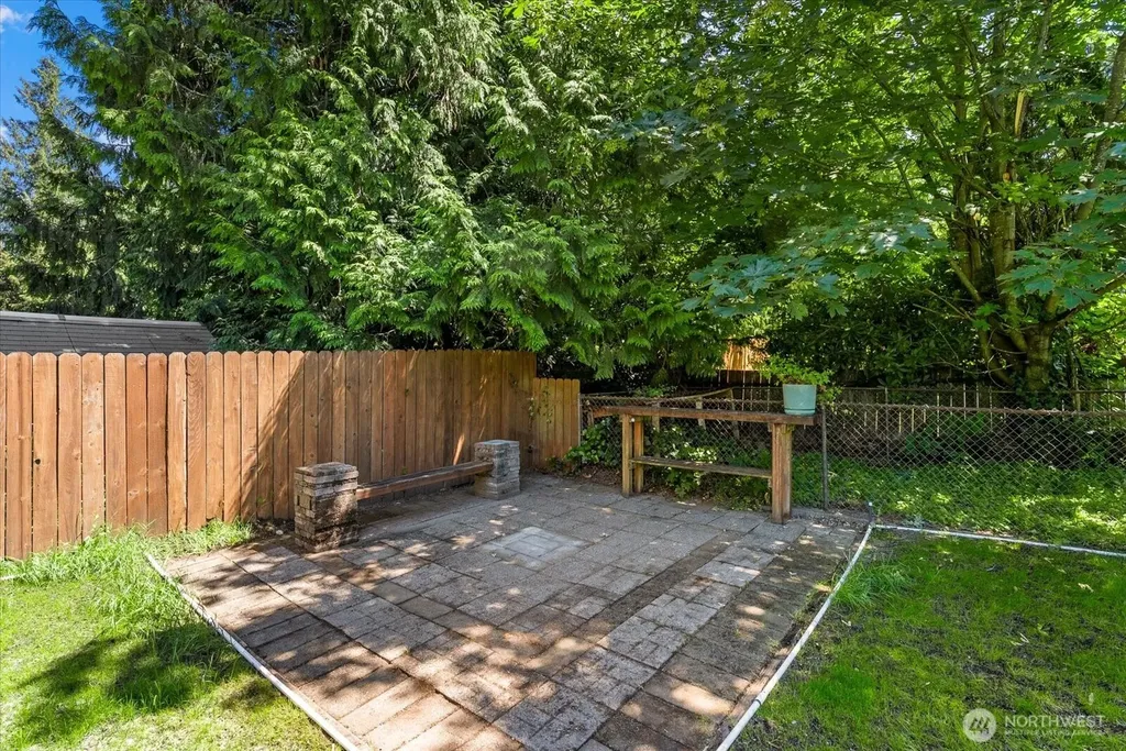27526 43rd Avenue S Auburn WA 98001