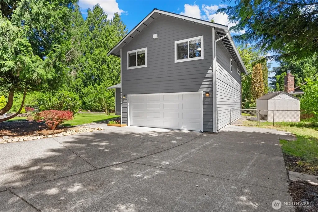 27526 43rd Avenue S Auburn WA 98001