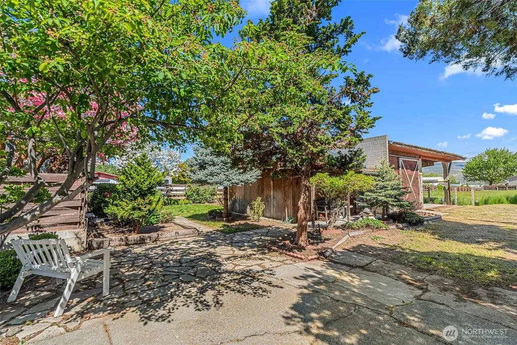 1713 N Western Avenue Wenatchee WA 98801