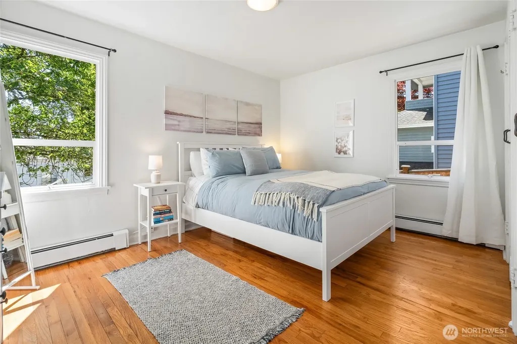 8526 17th Avenue NE Seattle WA 98115
