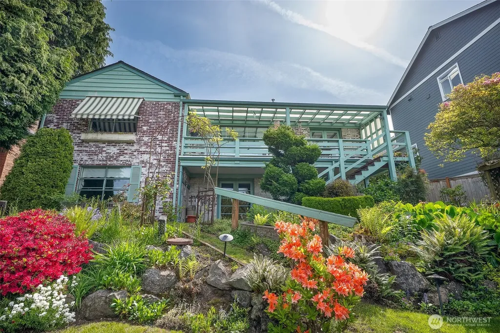 13015 8th Avenue NW Seattle WA 98177