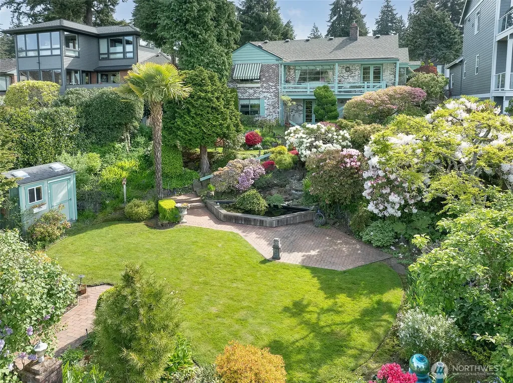 13015 8th Avenue NW Seattle WA 98177
