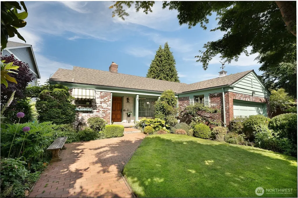 13015 8th Avenue NW Seattle WA 98177