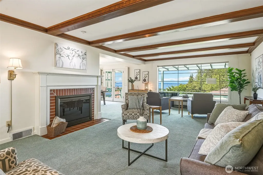 13015 8th Avenue NW Seattle WA 98177