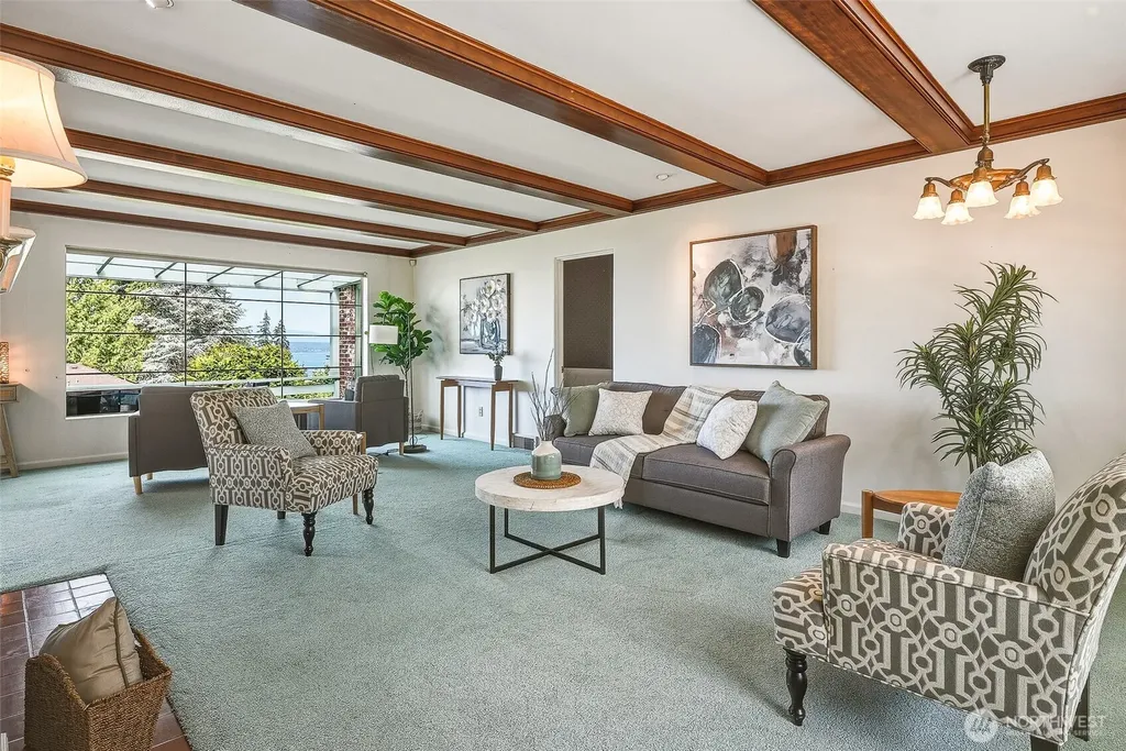 13015 8th Avenue NW Seattle WA 98177