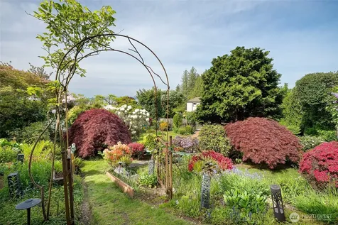 13015 8th Avenue NW Seattle WA 98177