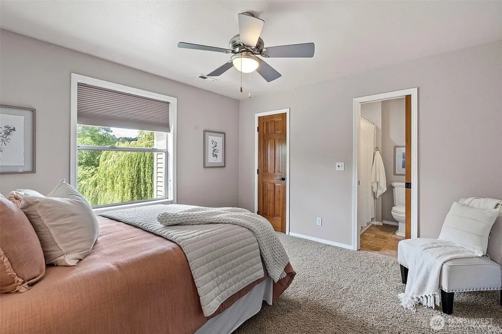 2614 Tacoma Road E Puyallup WA 98371