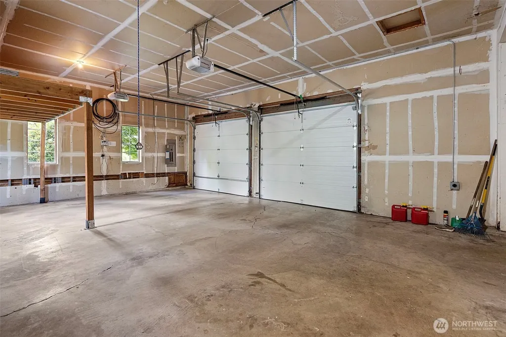 2614 Tacoma Road E Puyallup WA 98371