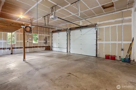 2614 Tacoma Road E Puyallup WA 98371