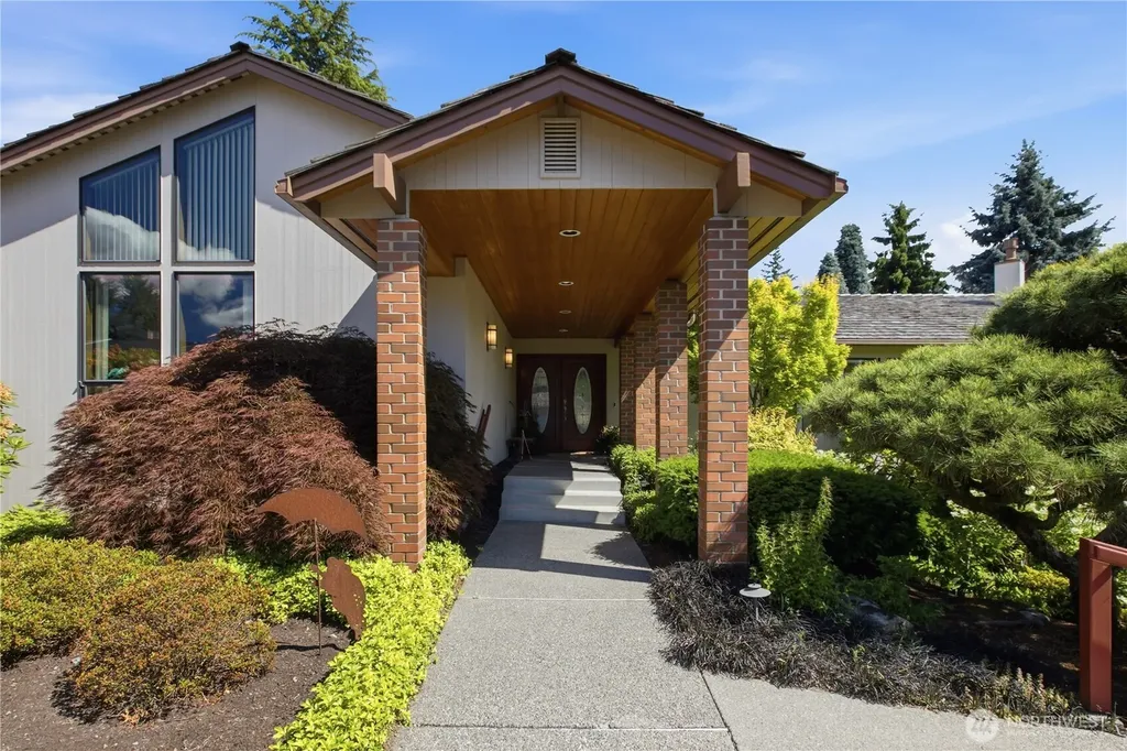 24332 140th Avenue SE Kent WA 98042