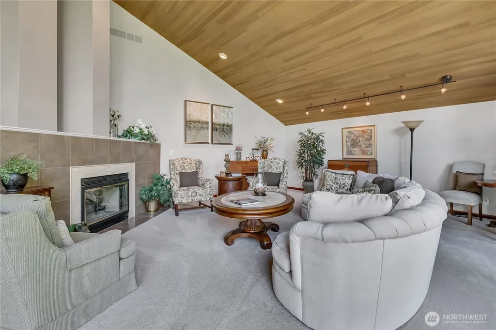 24332 140th Avenue SE Kent WA 98042