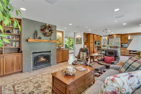 24332 140th Avenue SE Kent WA 98042