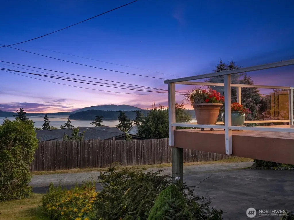 3420 W 3rd Street Anacortes WA 98221