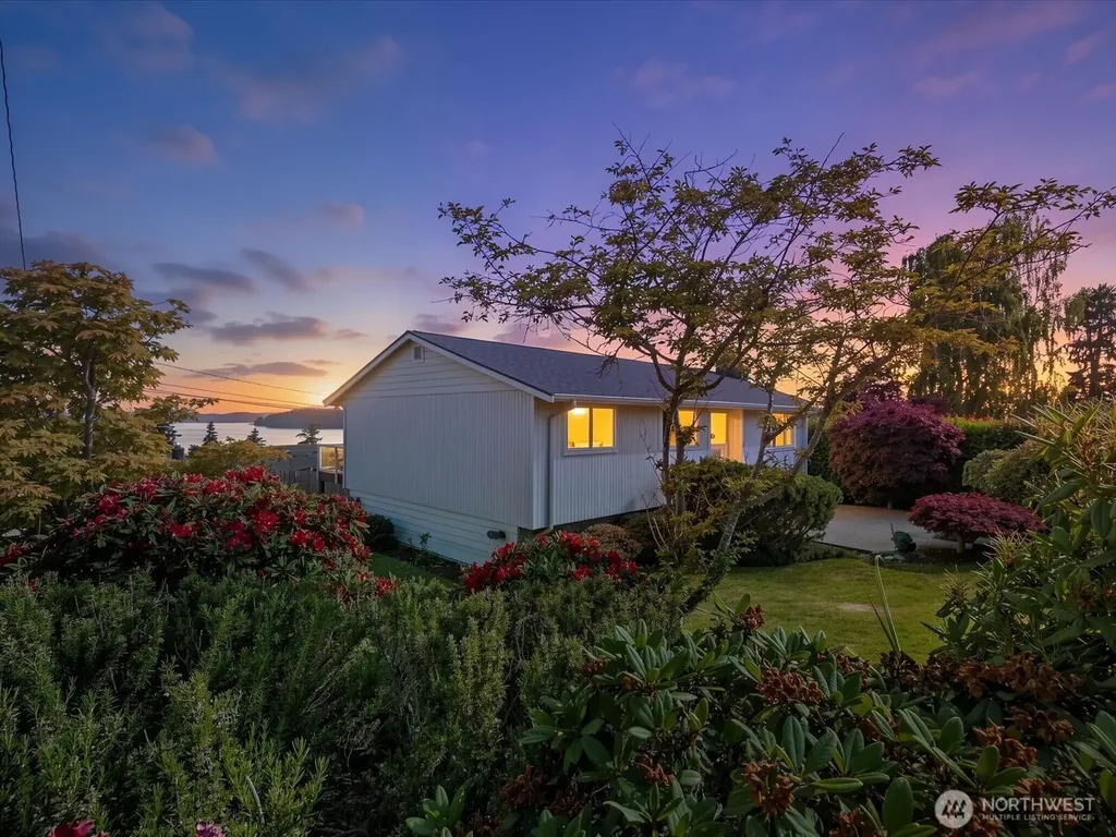 3420 W 3rd Street Anacortes WA 98221