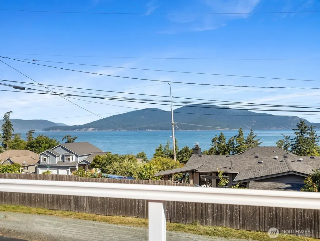 3420 W 3rd Street Anacortes WA 98221