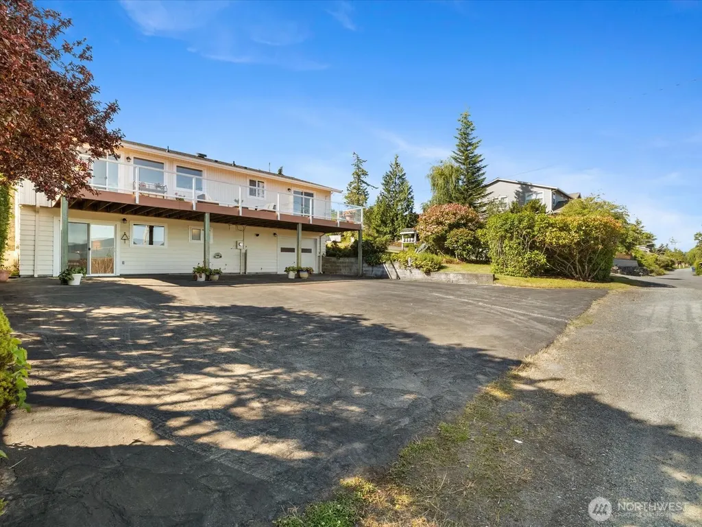 3420 W 3rd Street Anacortes WA 98221
