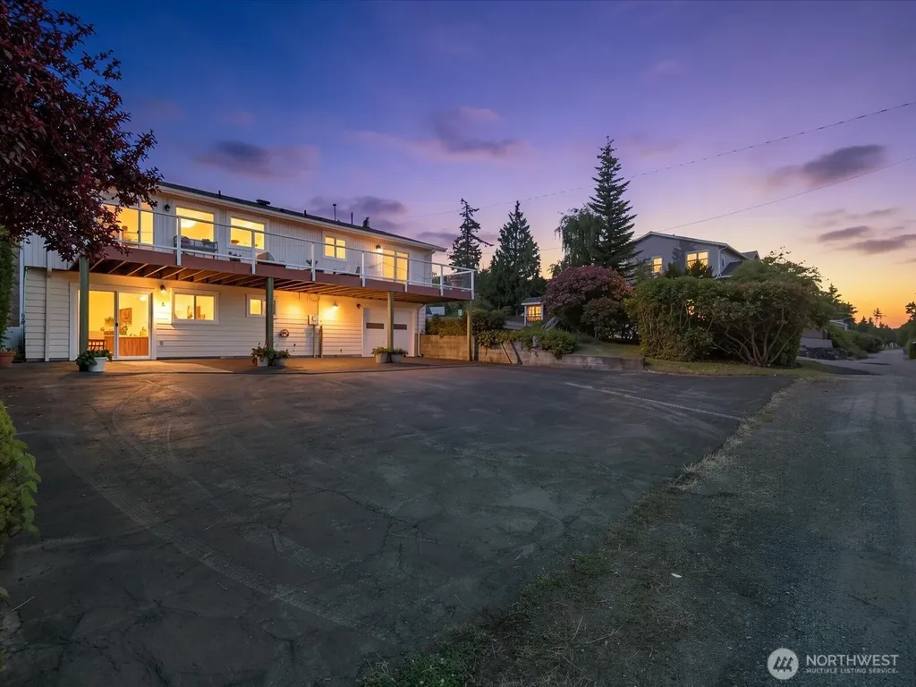 3420 W 3rd Street Anacortes WA 98221