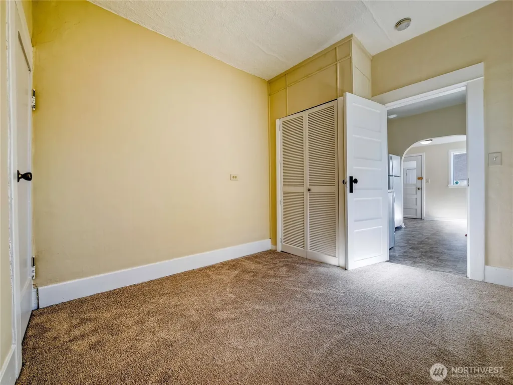 1615 E Wright Avenue Tacoma WA 98404