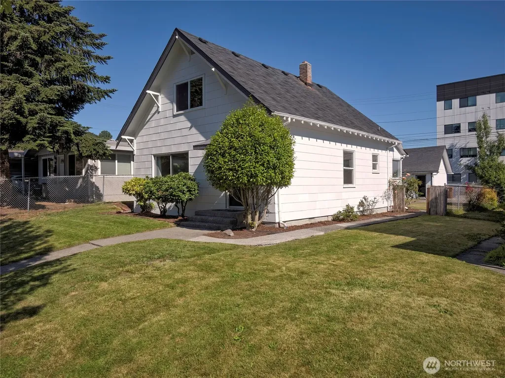 1615 E Wright Avenue Tacoma WA 98404