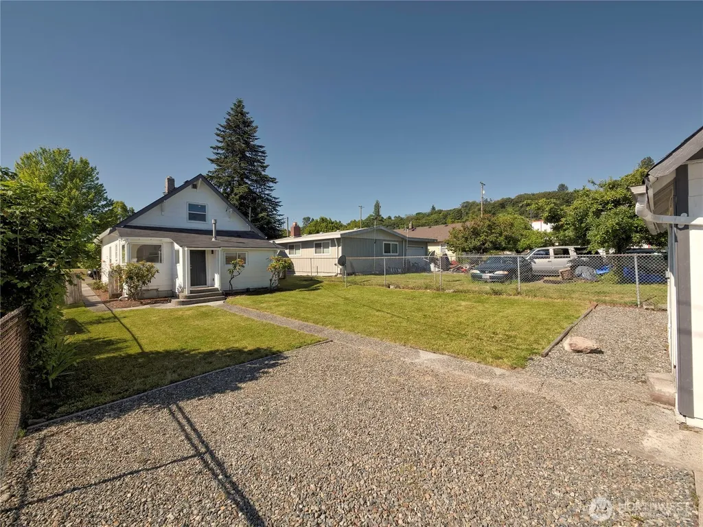1615 E Wright Avenue Tacoma WA 98404