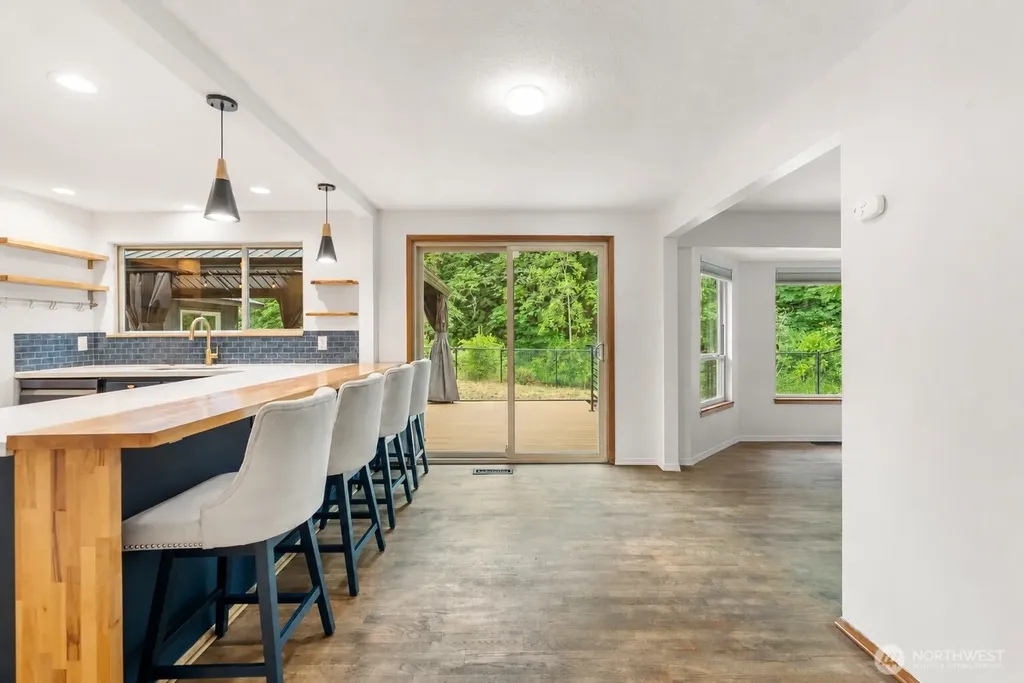 1121 Shelton Avenue SE Renton WA 98058