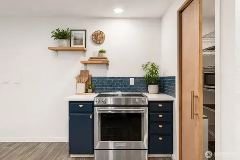 1121 Shelton Avenue SE Renton WA 98058