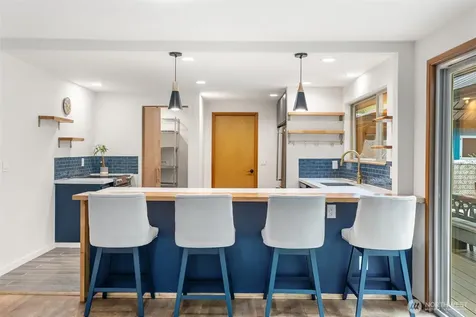 1121 Shelton Avenue SE Renton WA 98058