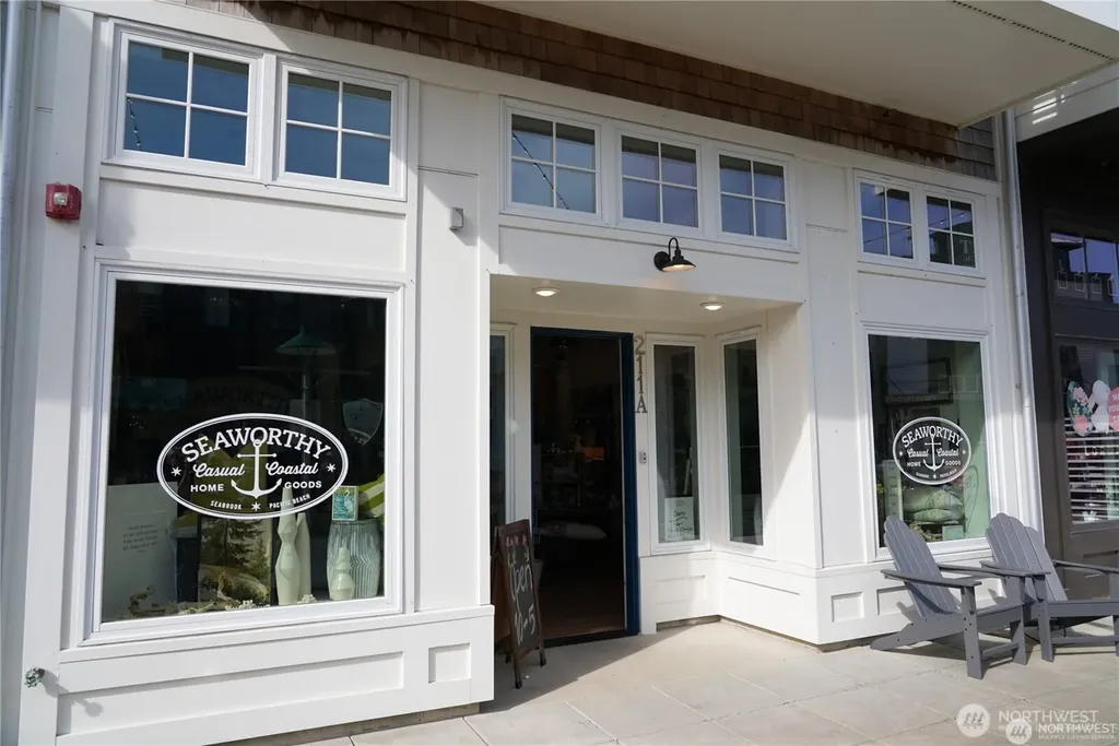 211 Market Street Pacific Beach WA 98571